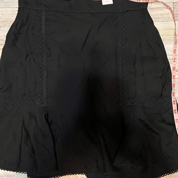 Ann Taylor Black Skirt Womens Size 4 Career Work Cocktail Lined NWT - Picture 2 of 8